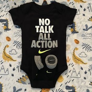 Newborn Nike Matching onesie and socks